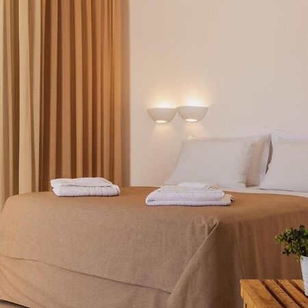To Rantevou tis Alykis Rooms&Apartments Kímolos Buitenkant foto