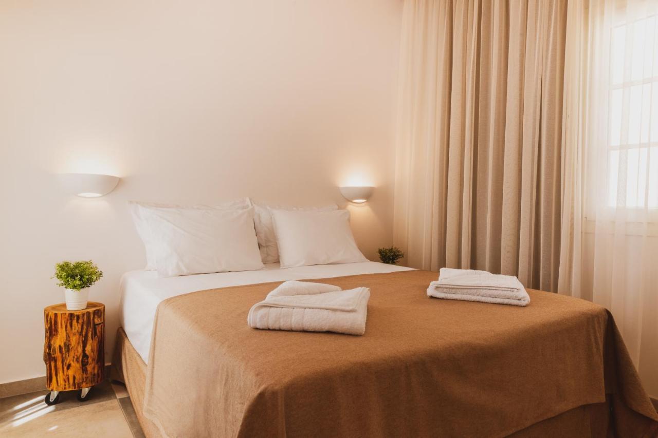 To Rantevou tis Alykis Rooms&Apartments Kímolos Buitenkant foto